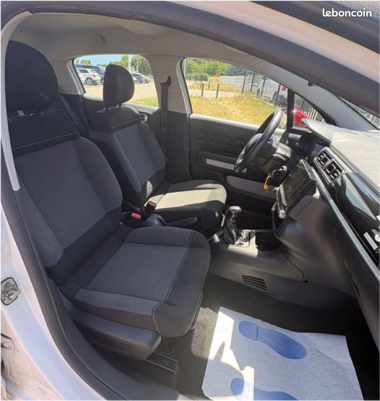 Citroën C3 1.2 VTI 82CH S&S GRAPHIC (image 4)
