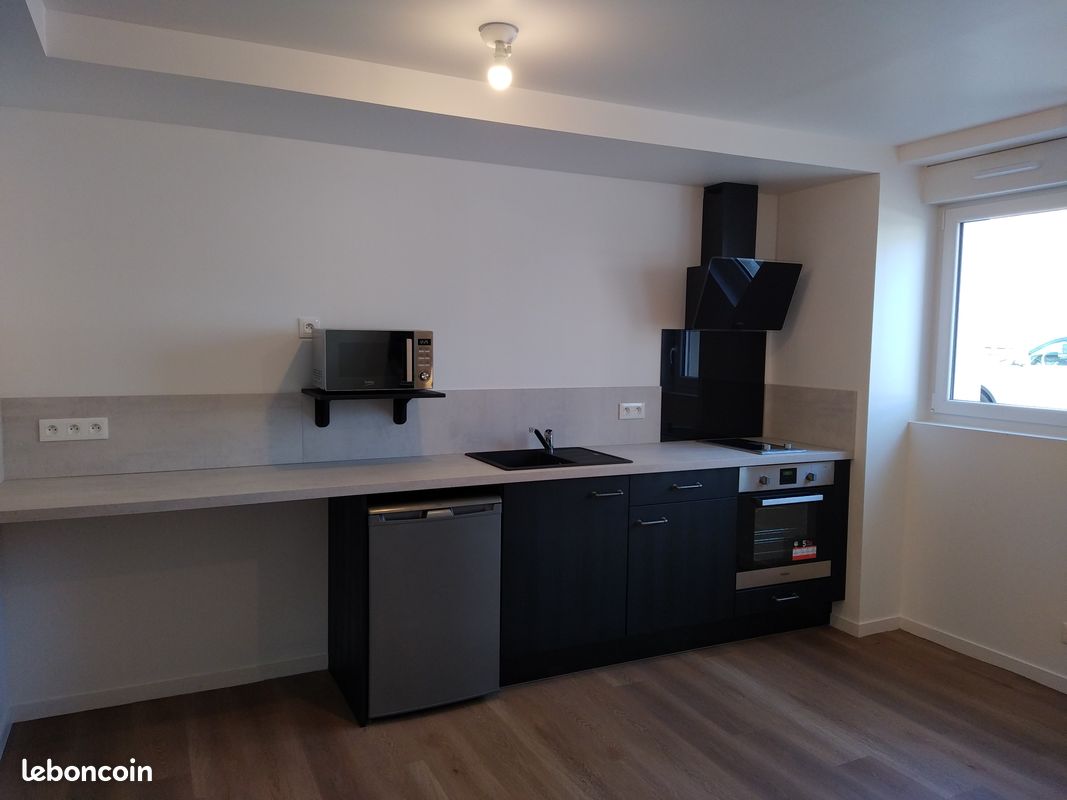 Appartement 1 pièce 25 m² · à Guingamp · 25 m² · 400 €