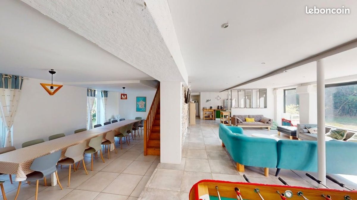 Maison 7 pièces 240 m² · à Saubrigues · 240 m² · 588 000 €