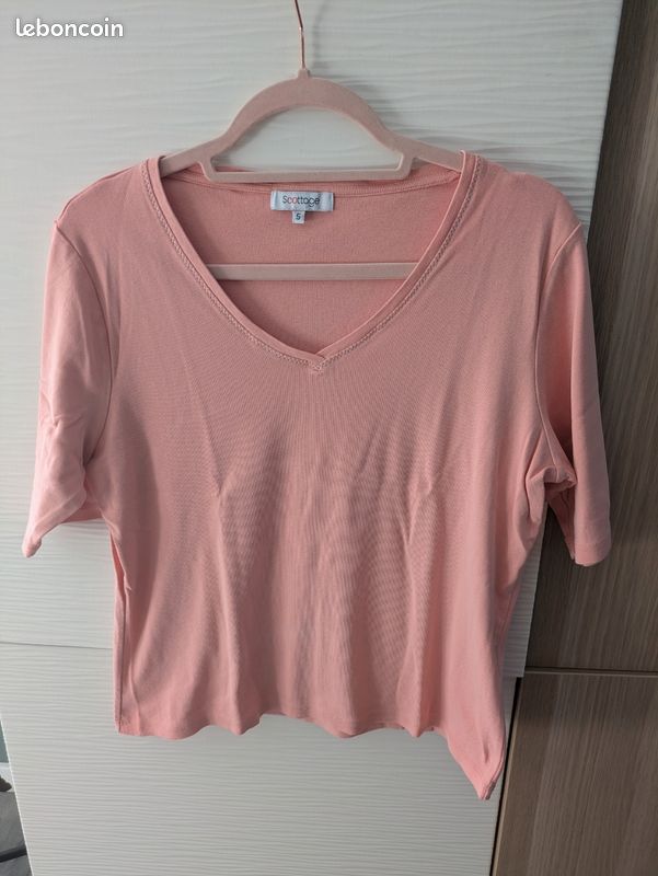 T-shirt taille 5 (image 1)