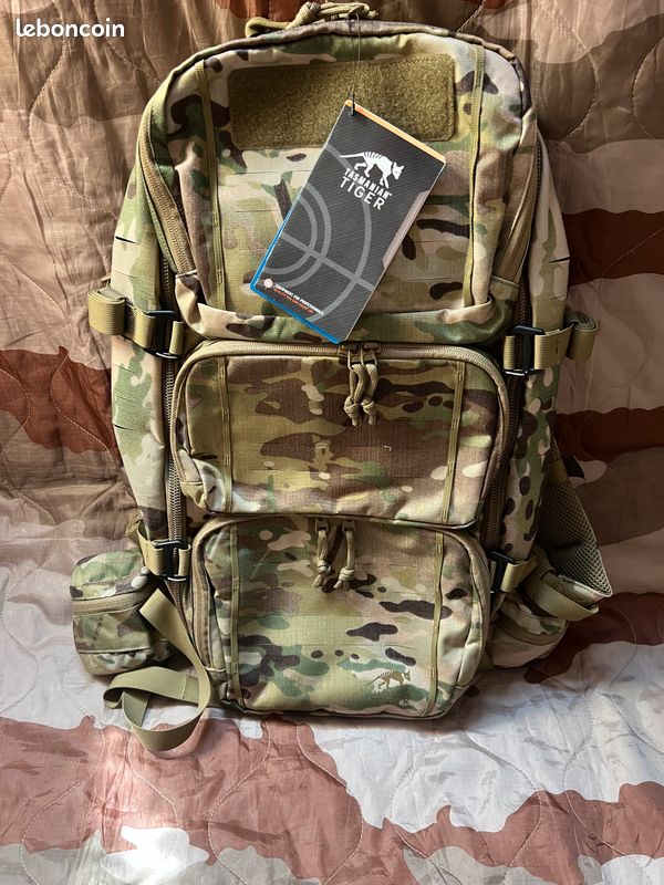 Sac à Dos Militaire Tasmanian Tiger TT Modular Combat Pack 22L - Système MOLLE, Noir, Cordura, Neuf
