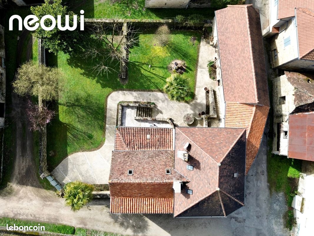 Maison 6 pièces 250 m² · à Fons · 250 m² · 412 950 €