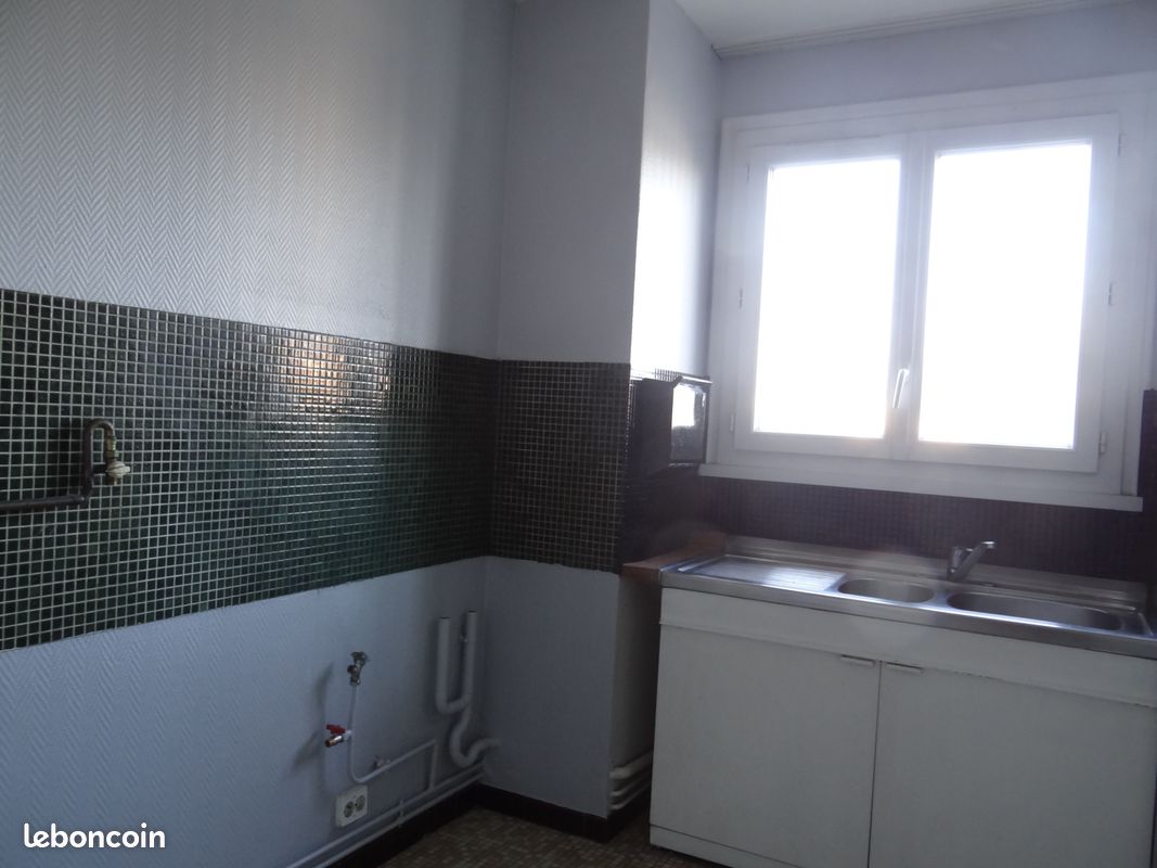Appartement 3 pièces 65 m² · à Saint-Jean-de-la-Ruelle · 65 m² · 745 €/mois