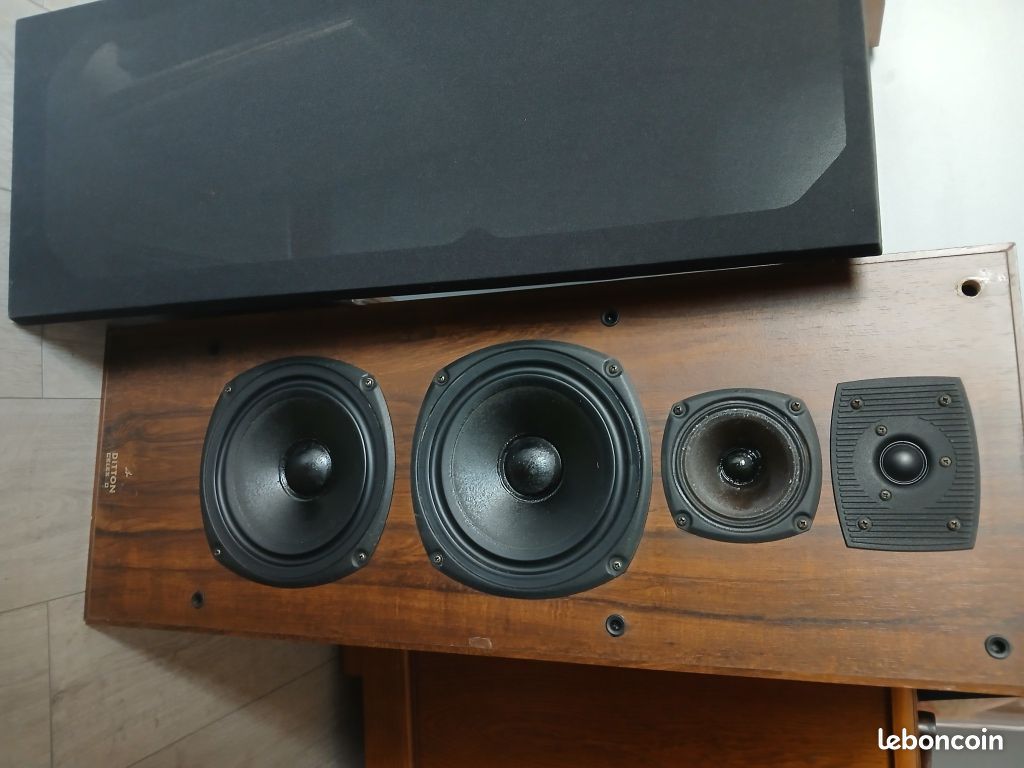Enceintes acoustiques Celestion Ditton 300