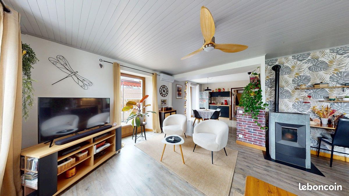 Maison 6 pièces 119 m² · à Saint-Dizier-l'Évêque · 119 m² · 345 000 €