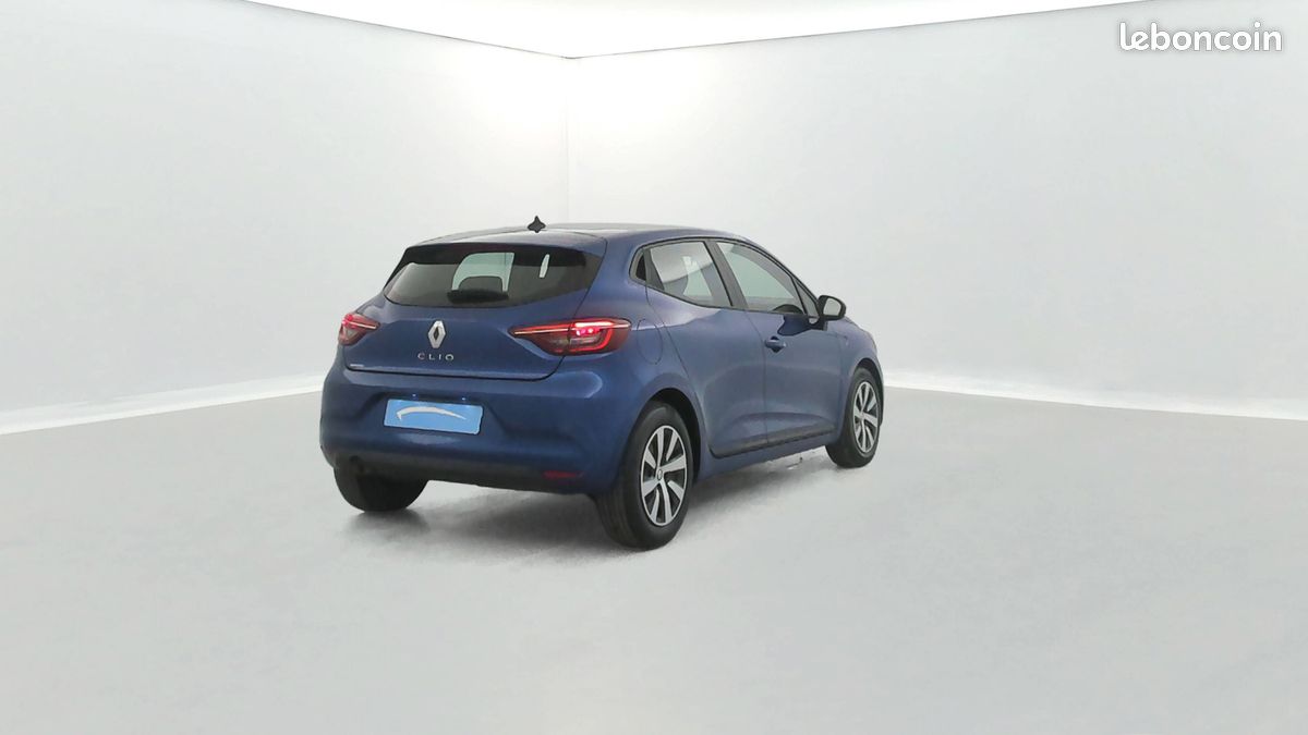RENAULT Clio TCe 90 Equilibre (image 5)