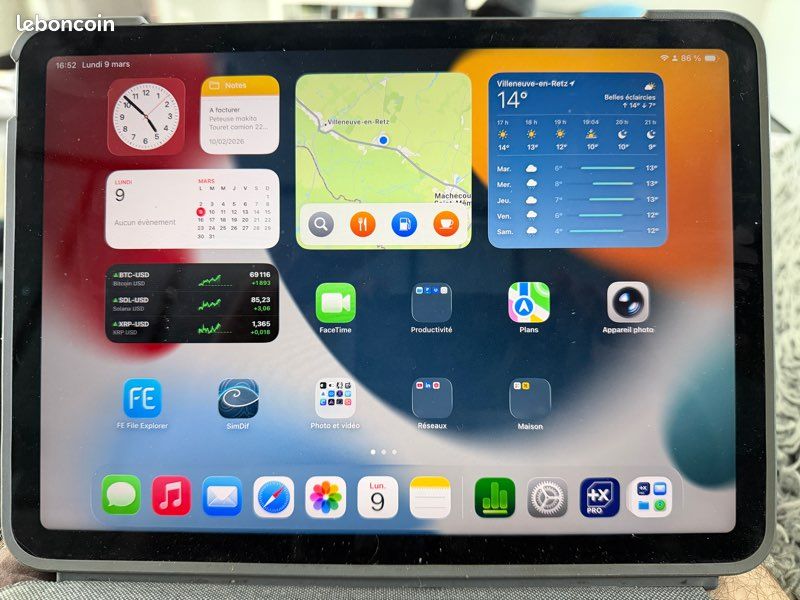 IPad Air 5e Génération 256 Go Bleu - Avec Clavier Et Apple Pencil, Ouvert Jamais Servi