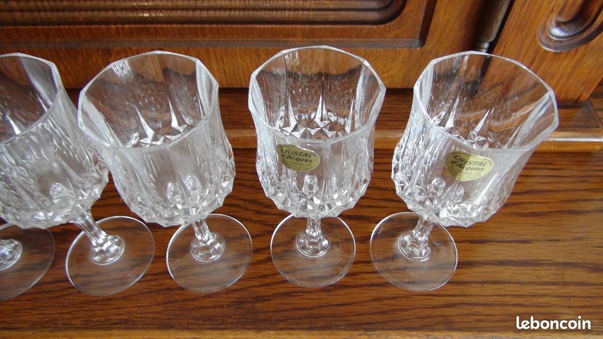 5 VERRES à PIED CRISTAL D'ARQUES LONGCHAMP de 146 mm de haut en très bon état poids 1 verre de 180 gr environ (image 7)
