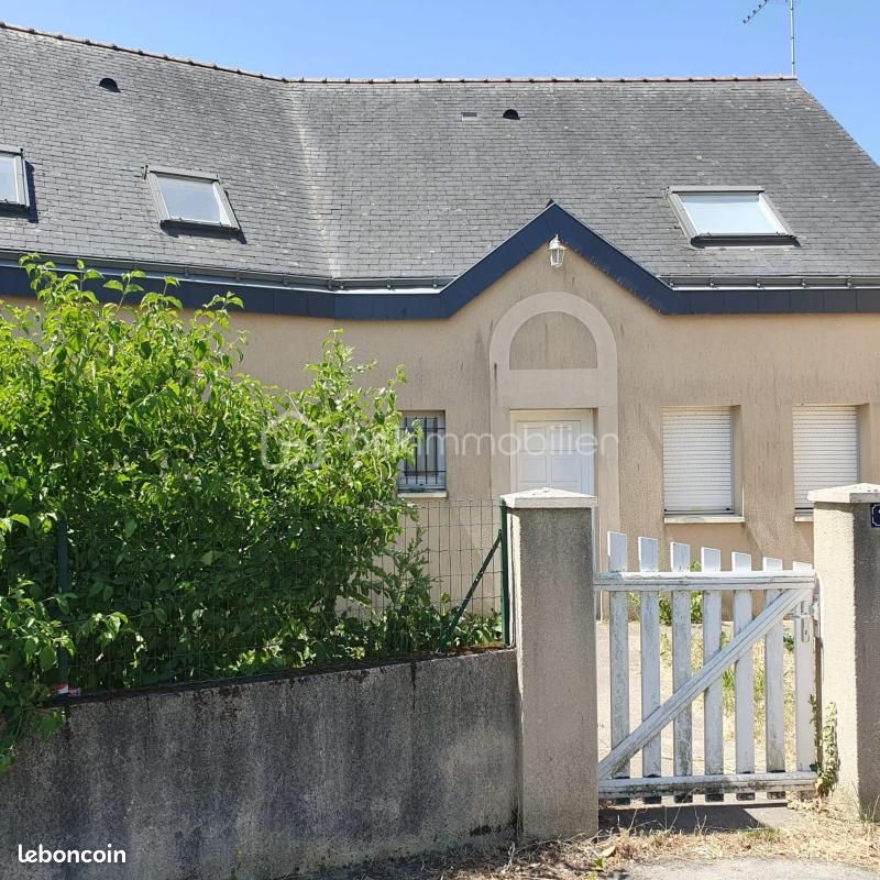 Maison 6 pièces 159 m² · à Mûrs-Erigné · 159 m² · 370 000 €