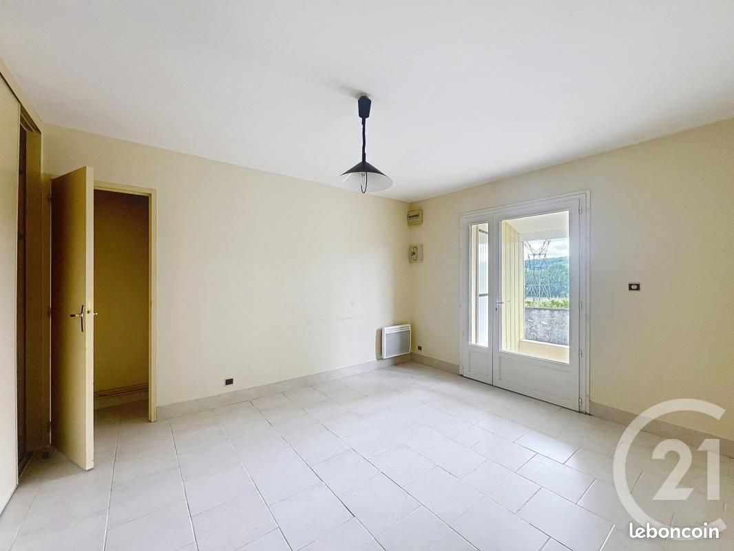 Appartement 2 pièces 29 m² · à Saint-Michel · 29 m² · 400 €/mois