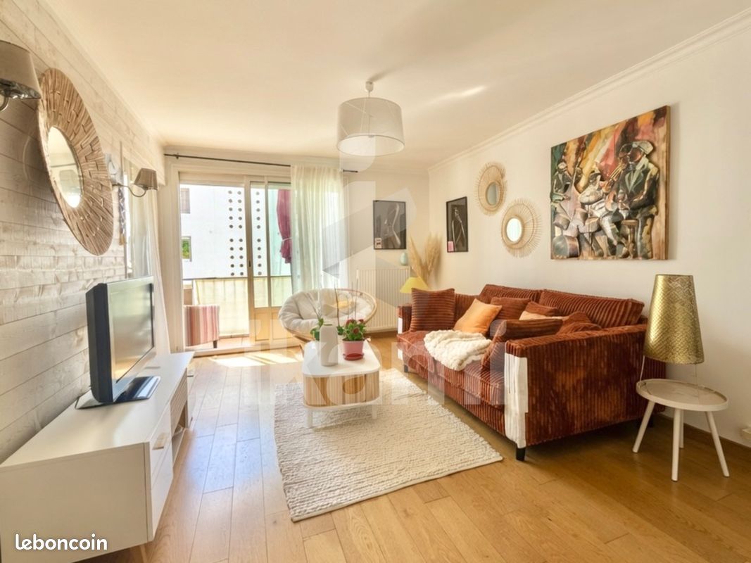 Appartement 3 pièces 65 m² · à Annecy · 65 m² · 327 000 €
