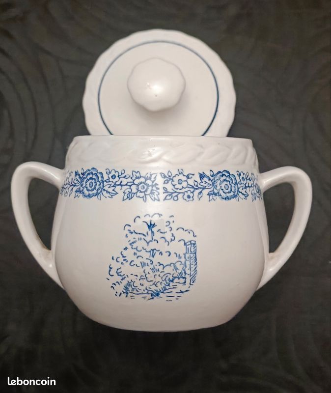 Lot service à thé, sucrier, théière et pot à lait (image 2)