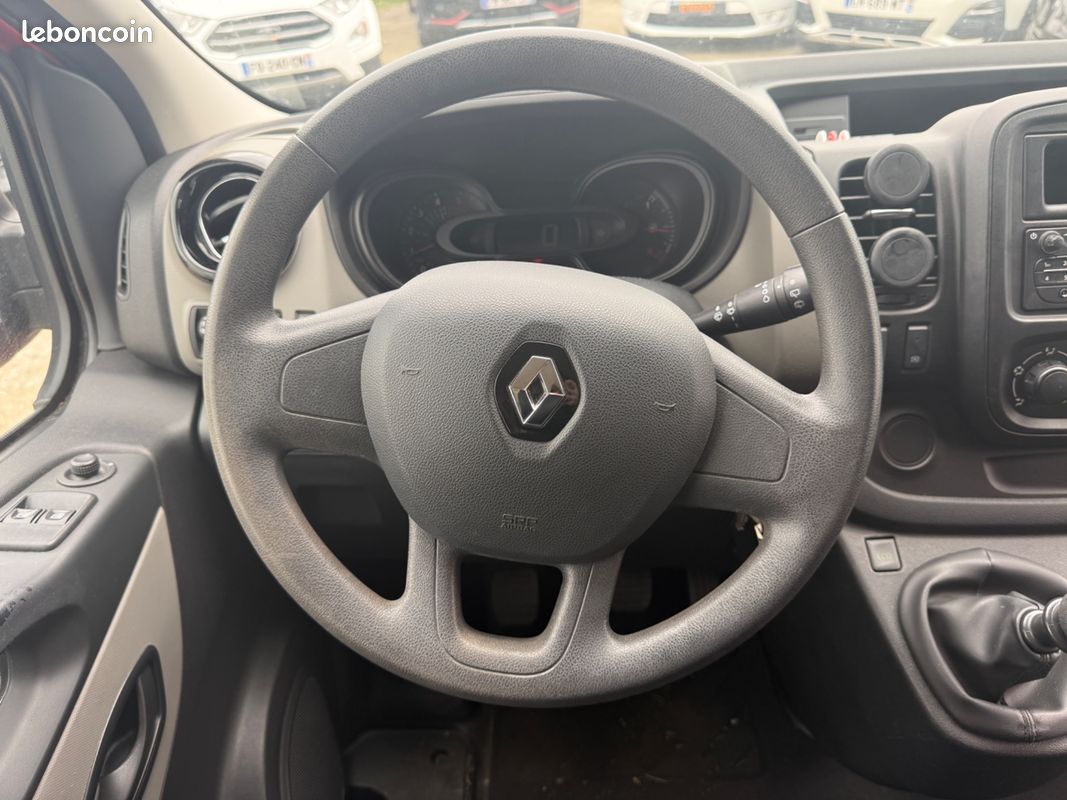 Renault trafic combi 1.6 dci 95ch l1 energy zen - climatisation - bluetooth - centralisation (image 16)