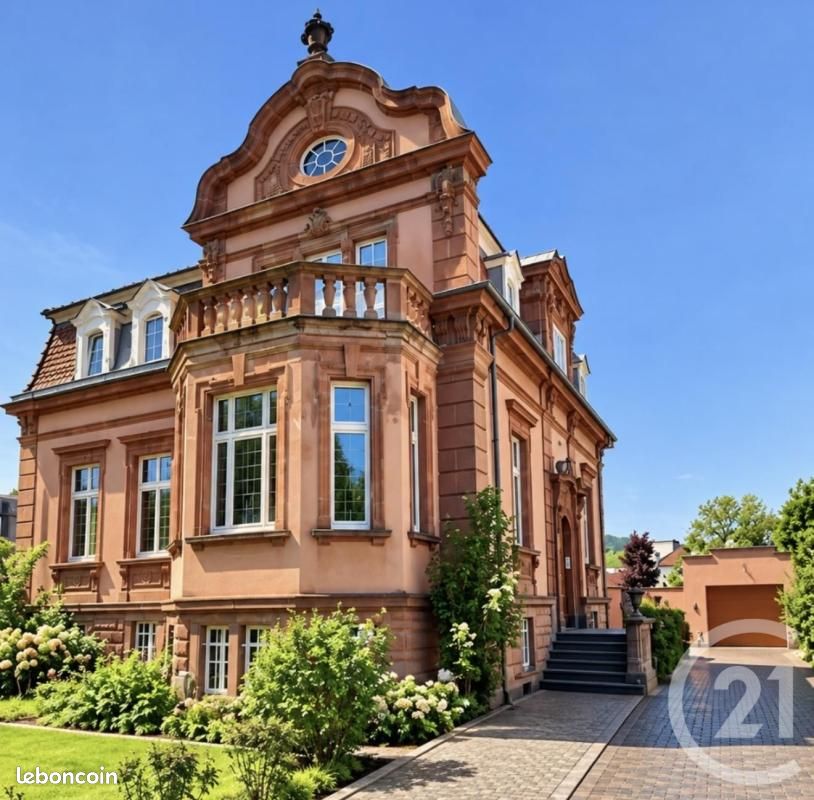 Maison 8 pièces 258 m² · à Saint-Avold · 258 m² · 385 400 €