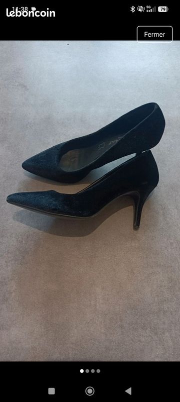 Escarpins en velours (image 1)