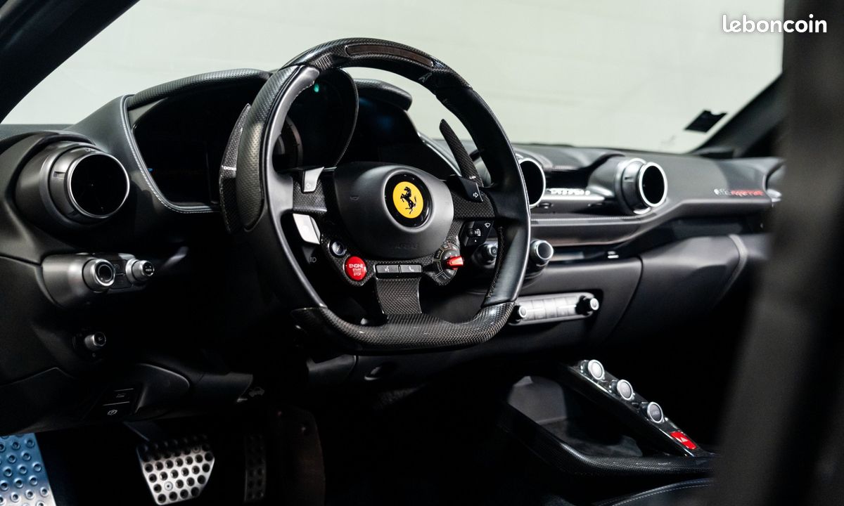 Ferrari 812 Superfast V12 6.5 800Ch – Origine France / Carbone Ext Int / Display / Volant Carbone / 1999 Euros/Mois (image 19)