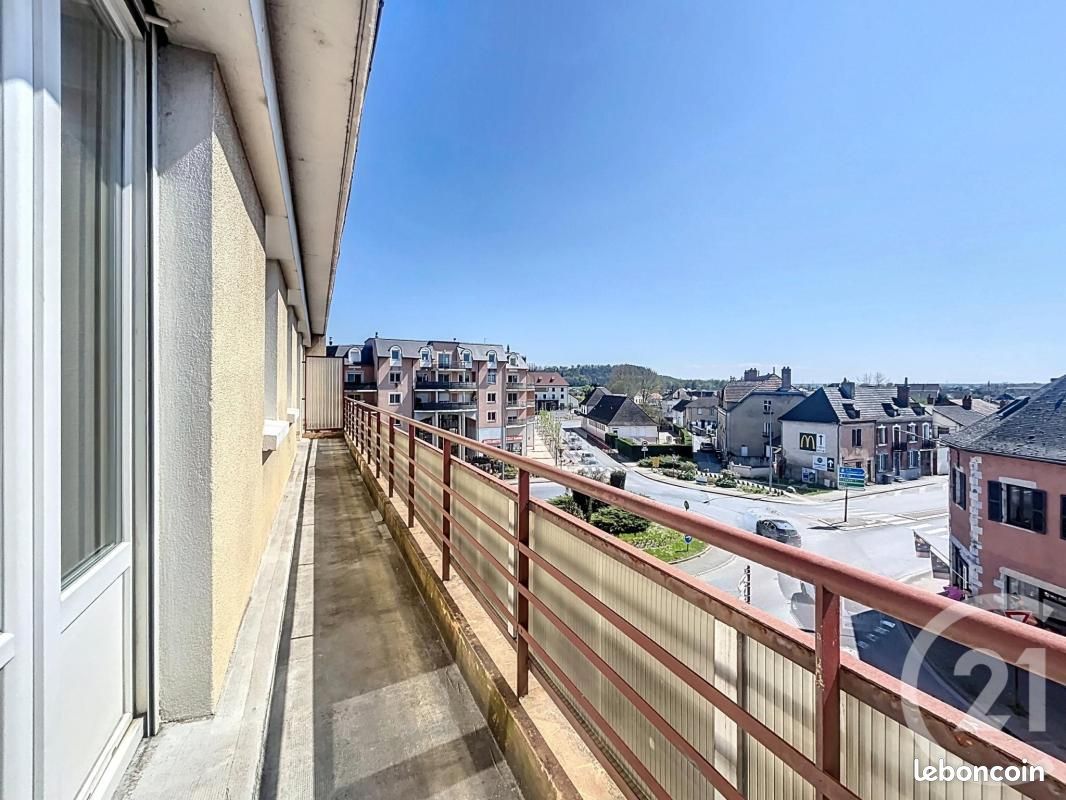 Appartement 3 pièces 60 m² · à Saint-Pourçain-sur-Sioule · 60 m² · 44 500 €