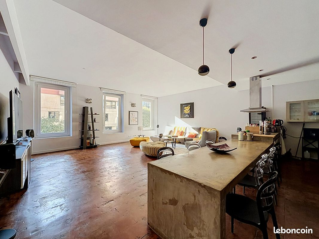 Appartement 5 pièces 145 m² · à Marseille · 145 m² · 495 000 €