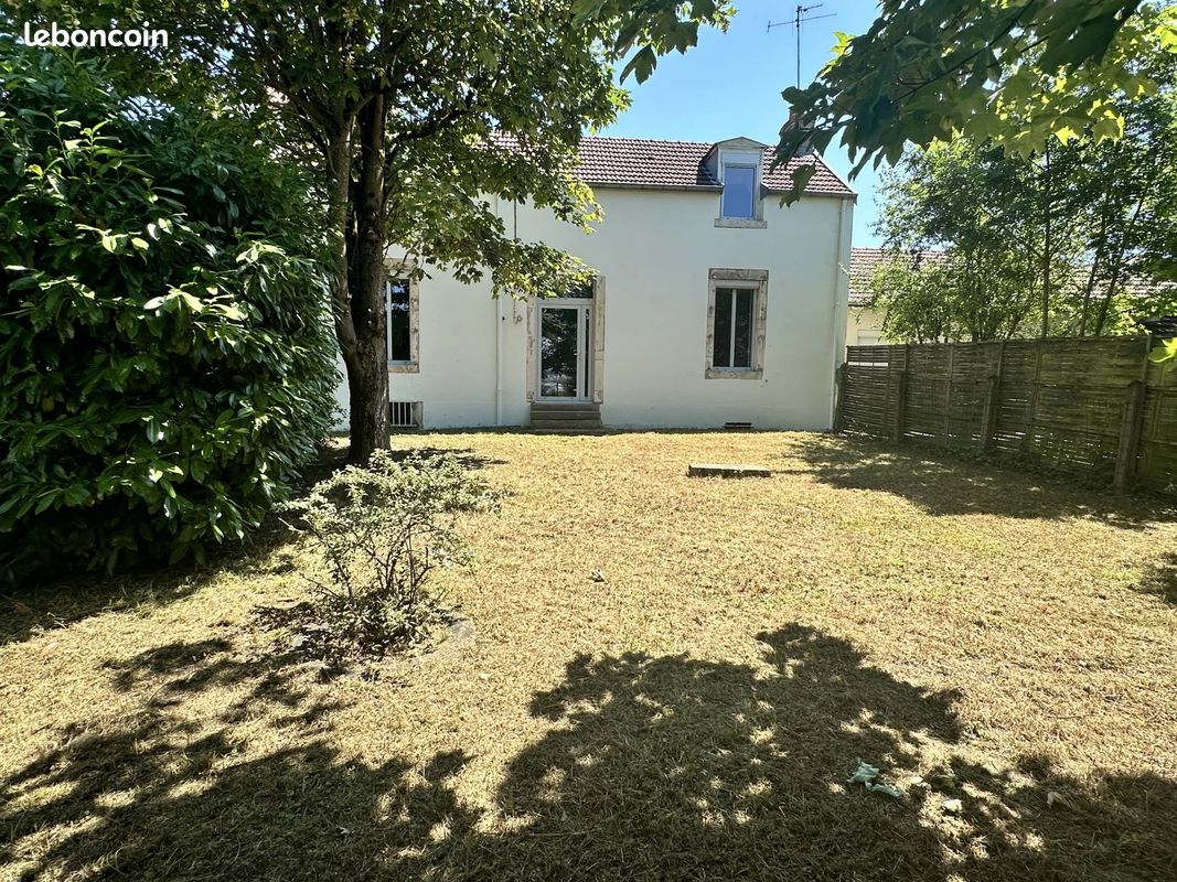 Maison 5 pièces 79 m² · à Dijon · 79 m² · 1 880 €