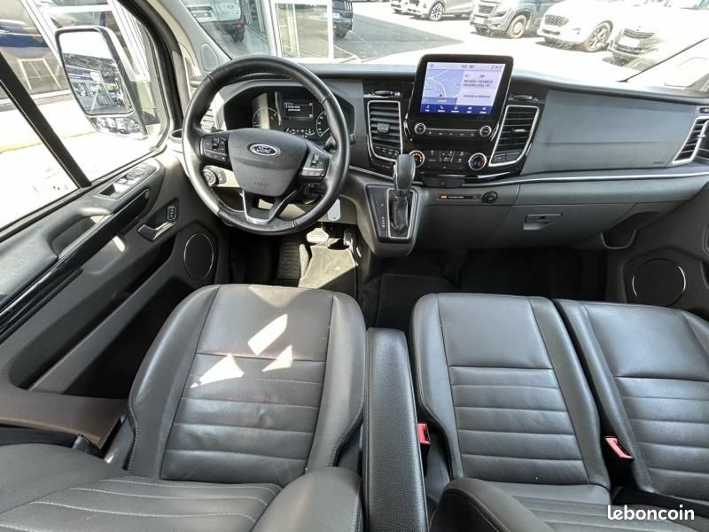 Ford Tourneo Custom 320 L1H1 2.0 EcoBlue 130ch Titanium BVA 7cv (image 12)