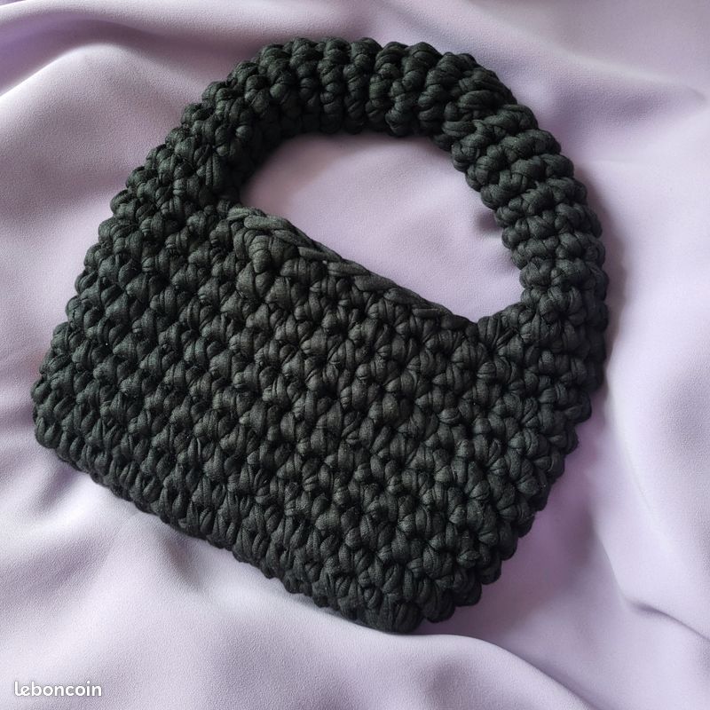 Sac en crochet (image 1)