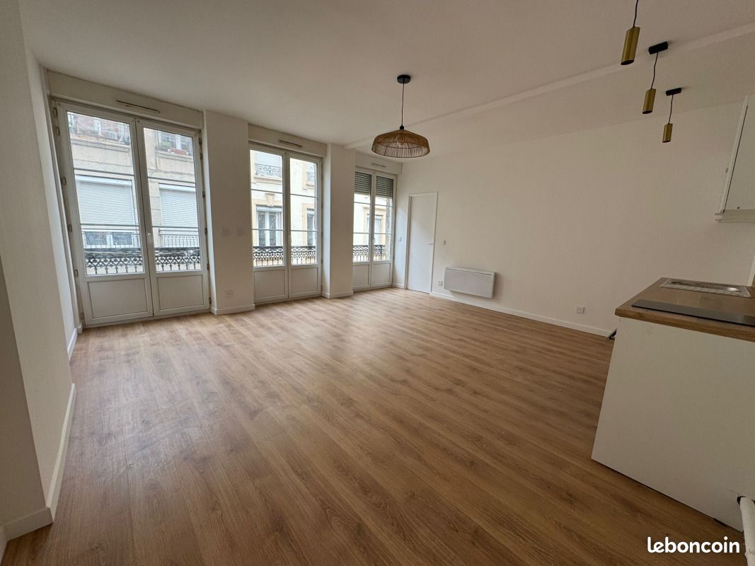Appartement 2 pièces 38 m² · à Saint-Étienne · 38 m² · 460 €
