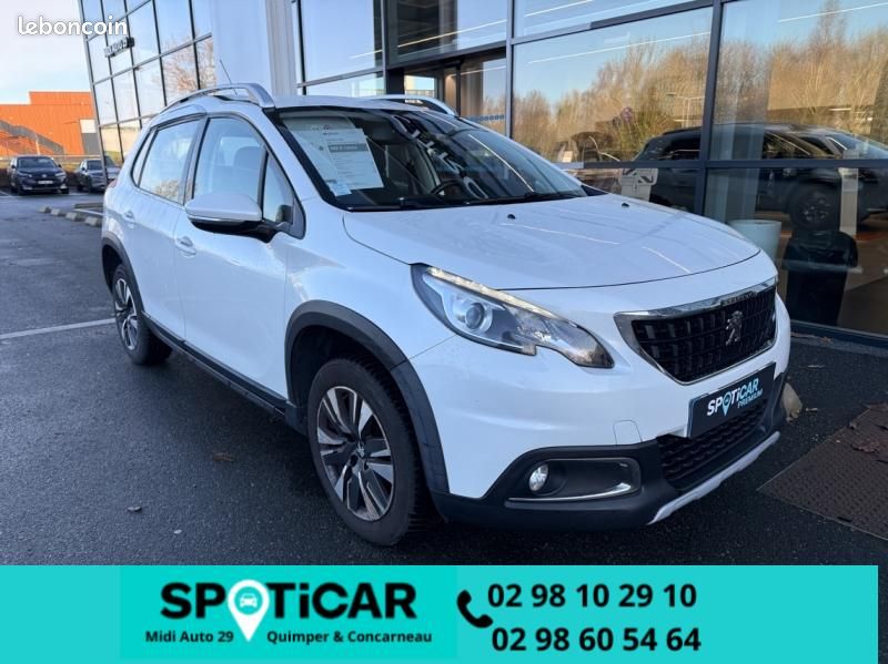 Peugeot 2008 1.2 PureTech 110 Allure (image 2)