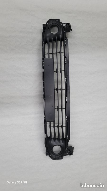 RAS RICAMBI AUTO STORE Kit Grilles Pare-chocs Avant Noir