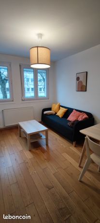 T2 meuble avec terrasse refait a neuf, meublé dans le centre de Lillers