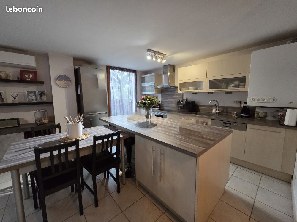 Appartement 4 pièces 92 m² · à Francheville · 92 m² · 379 000 €