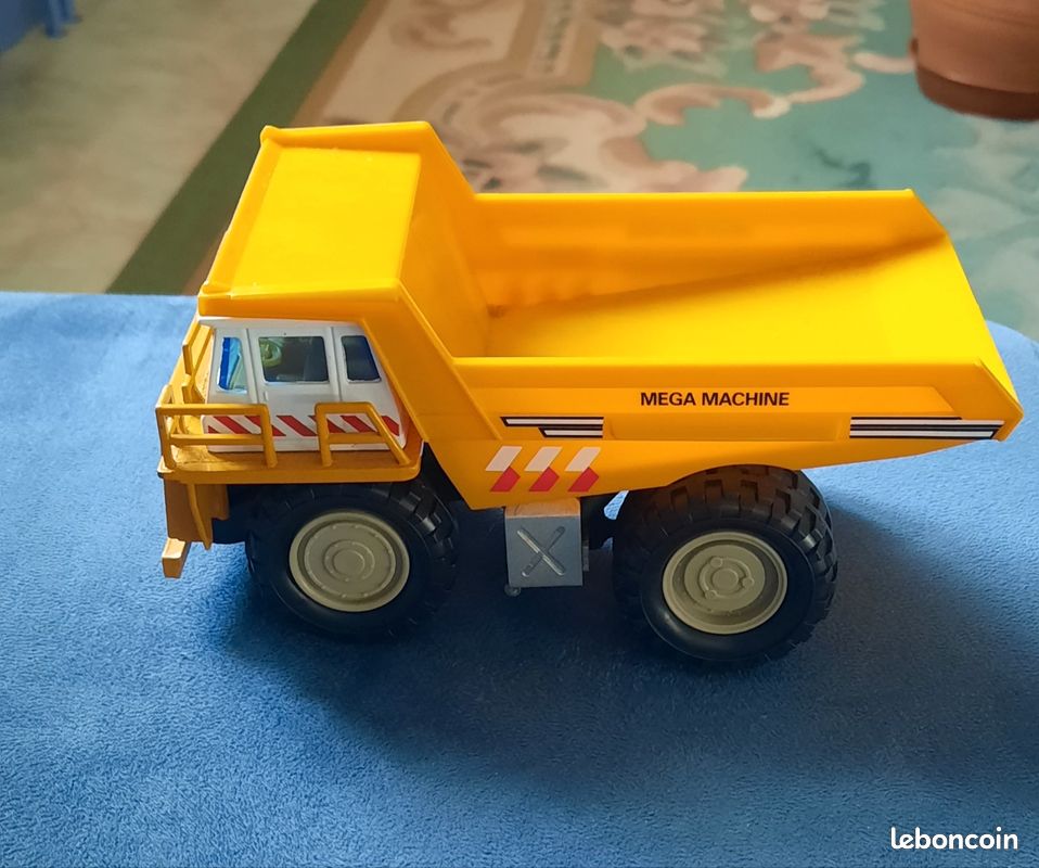 Camion jaune, jouet (image 1)