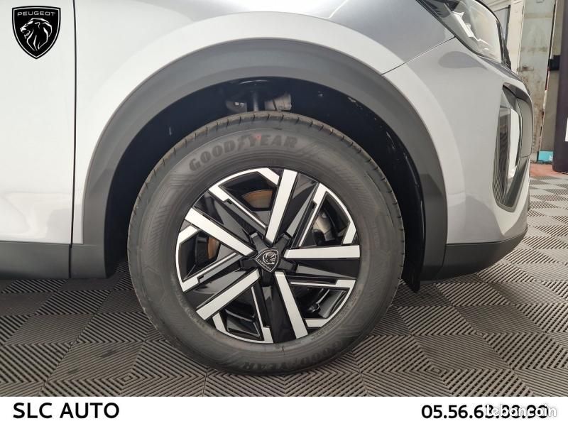 Peugeot 2008 1.2 Hybrid 136ch Style e-DCS6 (image 9)