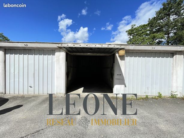 Parking/box 12 m² Sainte Foy lès Lyon