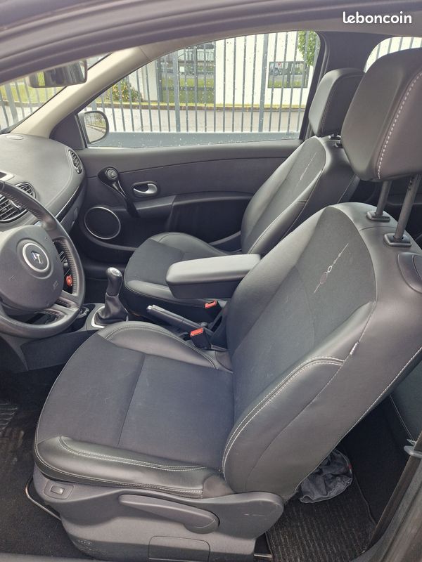 Renault clio 3 1.2 tce 100 (image 4)