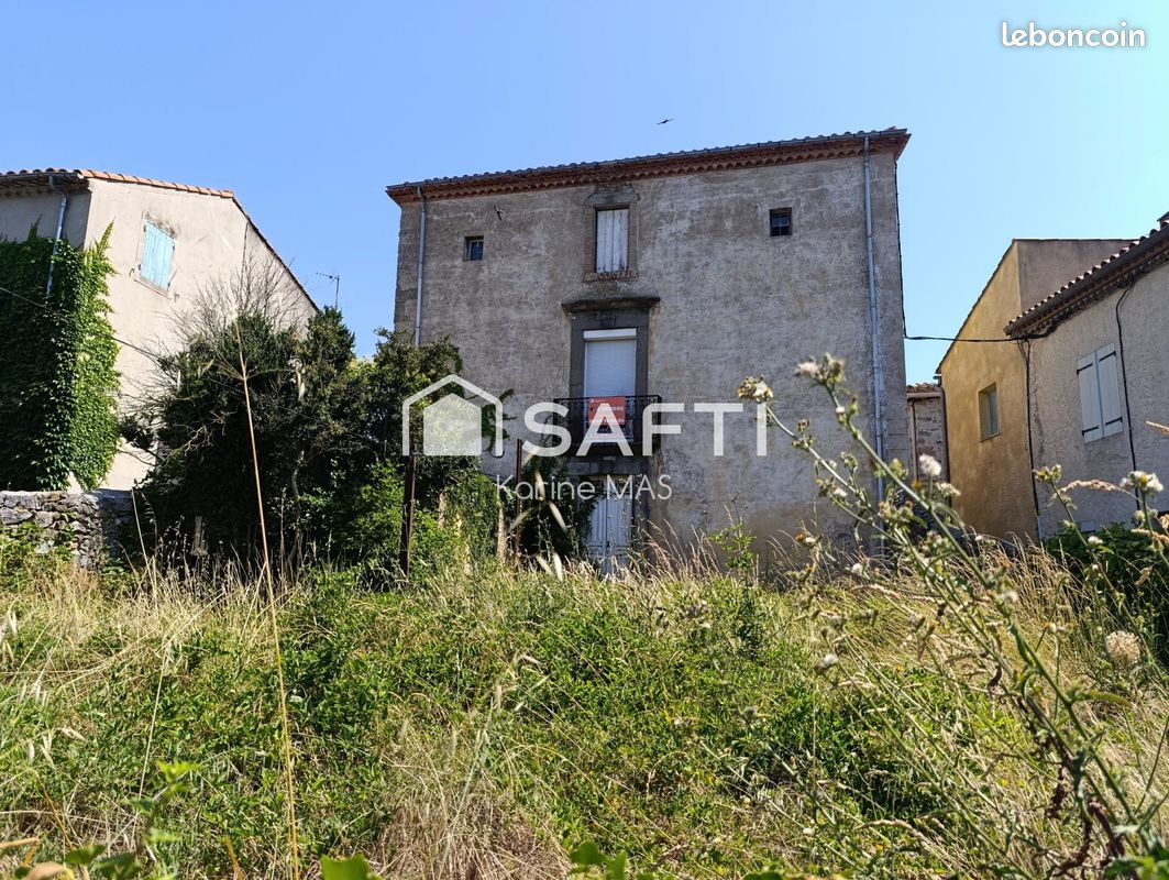 Maison 6 pièces 112 m² · à Félines-Termenès · 112 m² · 69 000 €