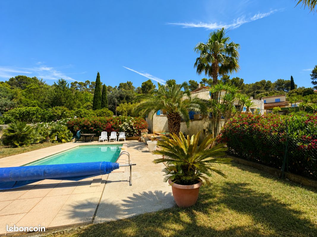 Maison 6 pièces 150 m² · à Carnoules · 150 m² · 478 000 €