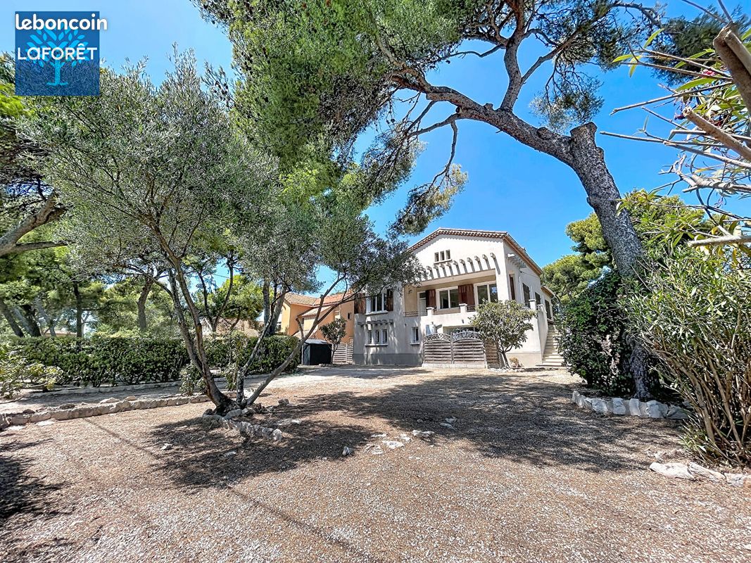 Appartement 4 pièces 104 m² · à Sausset-les-Pins · 104 m² · 1 470 €