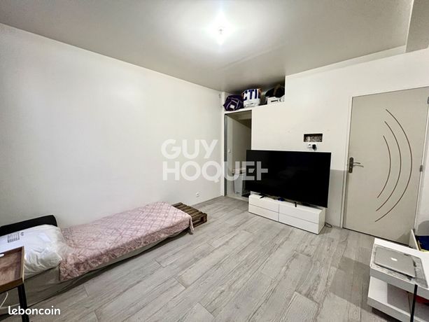 Studio 1 pièce 26 m²