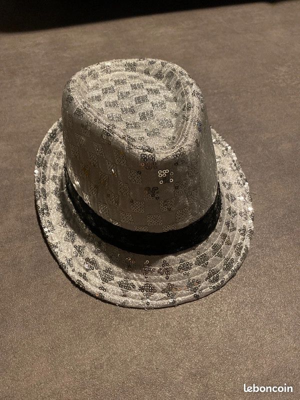 Chapeau argenté déguisement (image 2)