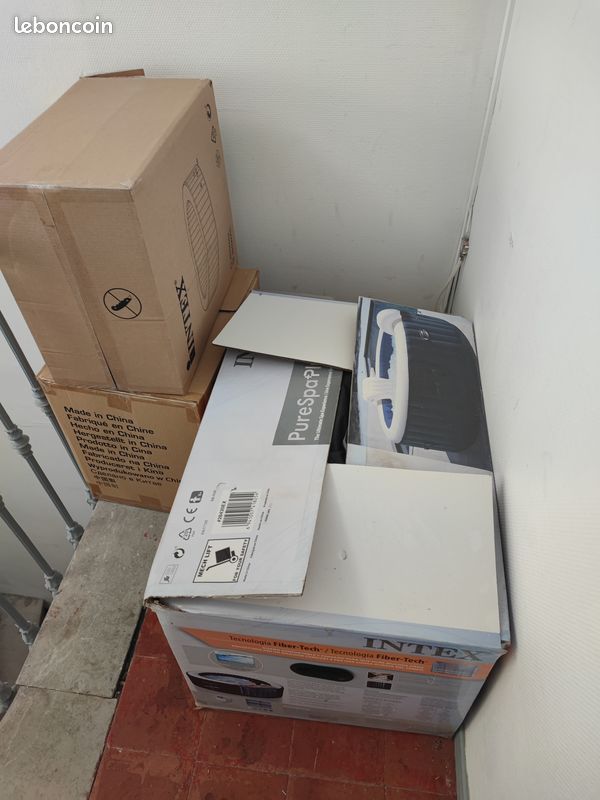 Jacuzzi spa intex casi neuf (image 3)