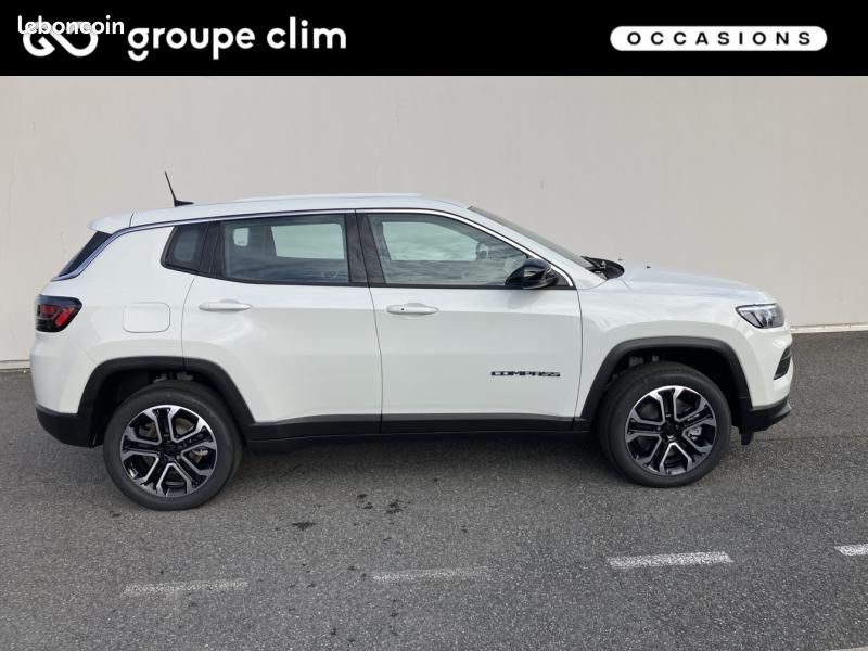 Jeep Compass 1.3 Turbo T4 190ch PHEV 4xe Altitude AT6 eAWD (image 3)