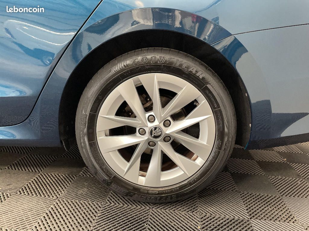 Skoda Octavia 1.5 TSI MHEV E-TEC 150 CH ACT DSG7 STYLE (image 24)