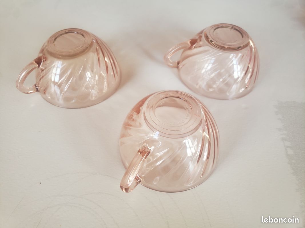 Vintage Glass Arcoroc France Rosaline Pink Swirl Teacup Replacement Piece Home a
