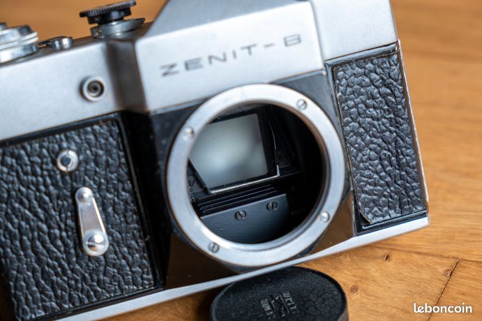 Appareil Photo ZENIT-E Avec Objectif Industar-50-2 3.5/50 - USSR Vintage