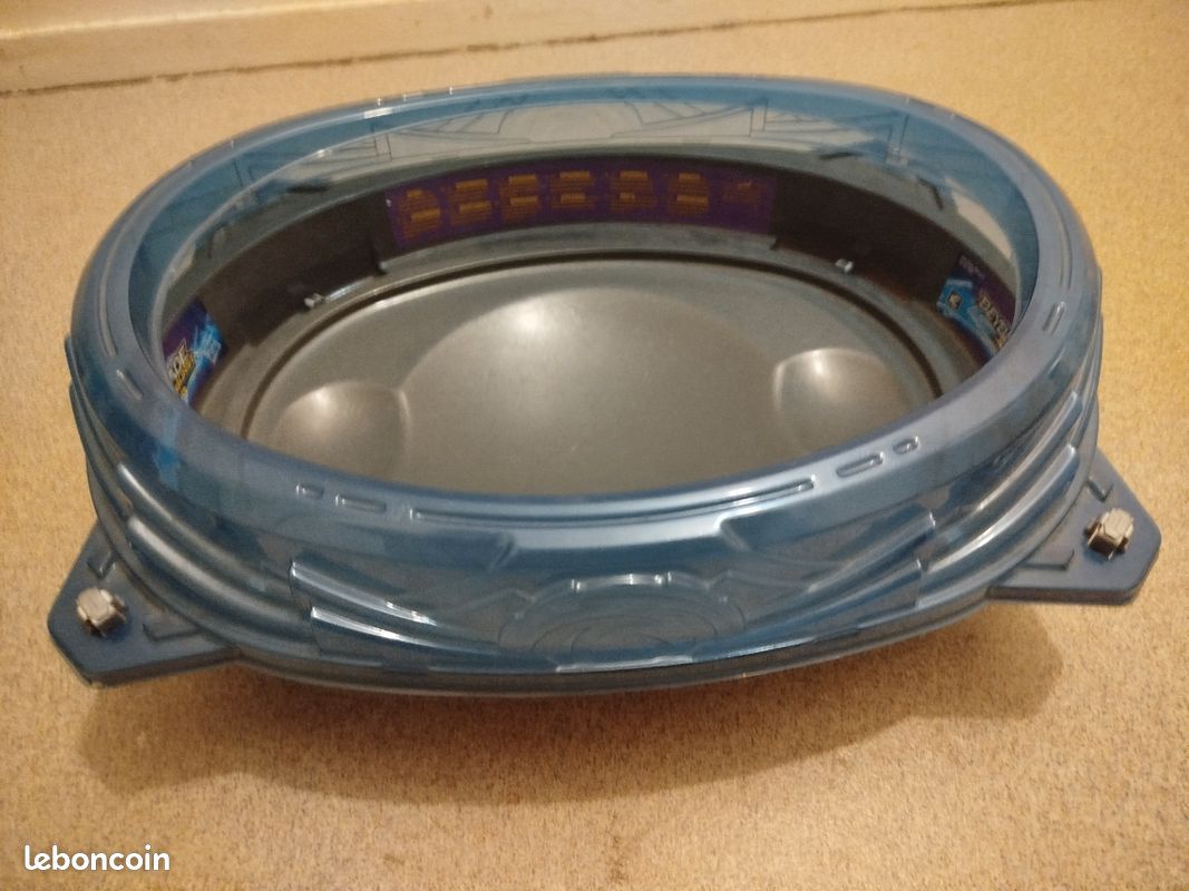 Lot de 3 toupies Beyblade burst surge + 3 lanceurs + une arène (image 6)