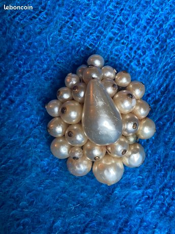 Broche Vintage Louis Rousselet Perles De Verre Nacrées – Occasion élégante