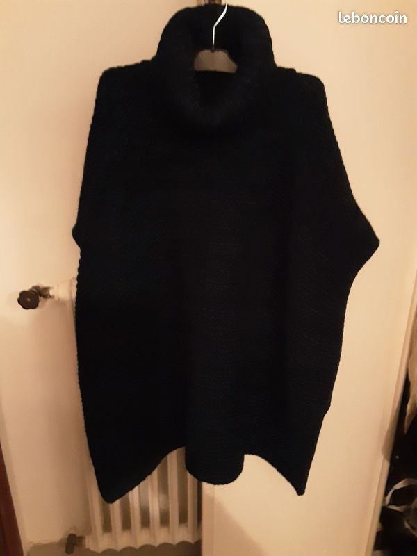 Poncho à col roulé (image 2)