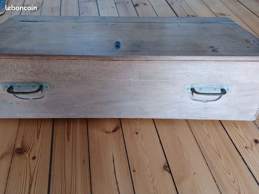 Malle en bois ancienne pour caleche (image 7)