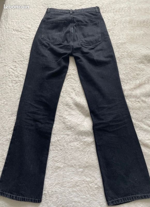 Jean noir taille haute coupe droite Mango taille 34 très bon état - Main Image