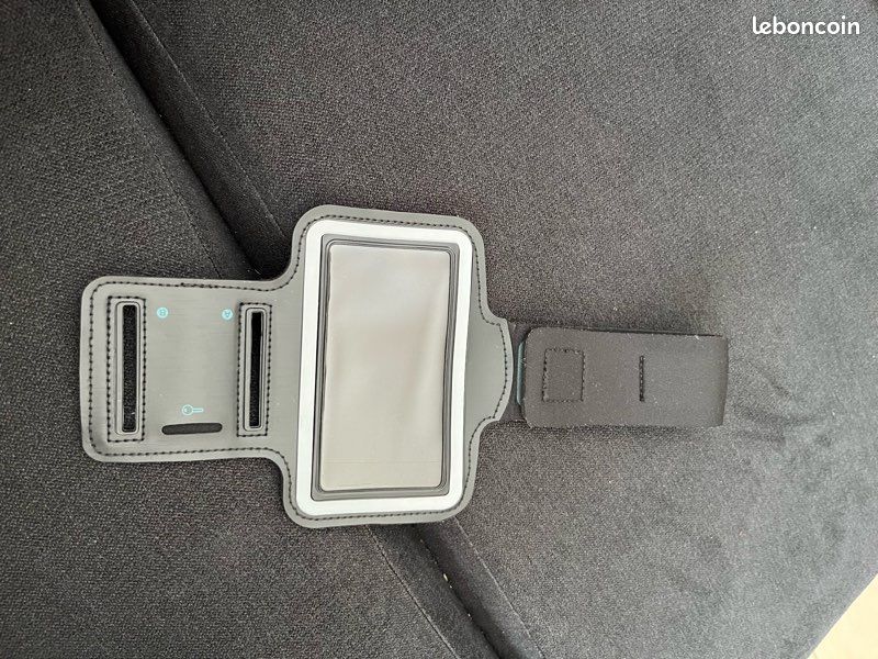 Brassard sport smartphone – Réglable & réfléchissant (image 1)